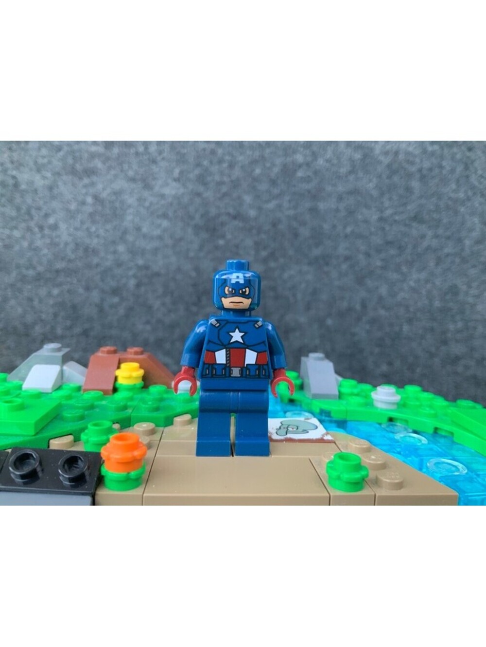 LEGO Captain America sh0014 Marvel Minifigure Dark Blue